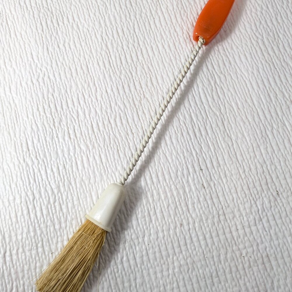 Vintage Kellogg Quality Basting & Pastry Brush orange plastic handle‎ USA RARE